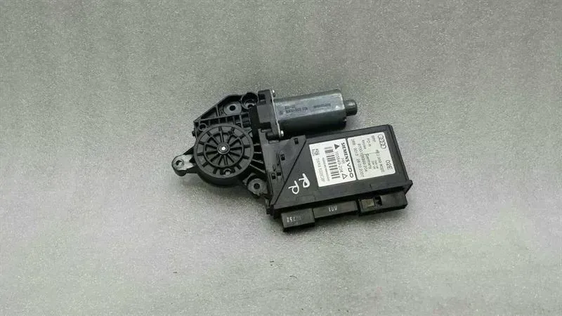 Audi RS4 8E B7 A4 Rear Right Door Window Motor 8E0959802E Power Window Motor HR