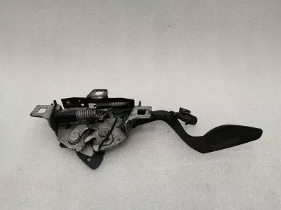 Maserati Quattroporte M139 Bonnet Lock 67278100 Bonnet Lock