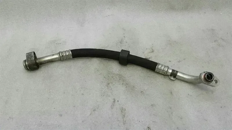 Mercedes R Class W251 A/C Pipe A2518300815 Air Conditioning Climate Control M272