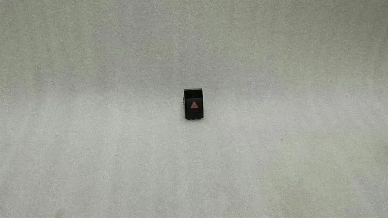 Audi A7 4G hazard switch 4G0941509 hazard warning switch