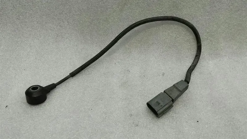 Audi S5 8T Knock Sensor 06E905377C Knock Sensor