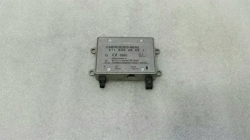 Mercedes CLK W209 aerial / antenna A2118200885 antenna mobile phone mop