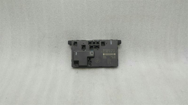 Mercedes E Class W211 FRH Door Module A2118701026 Door Control Unit Front Right