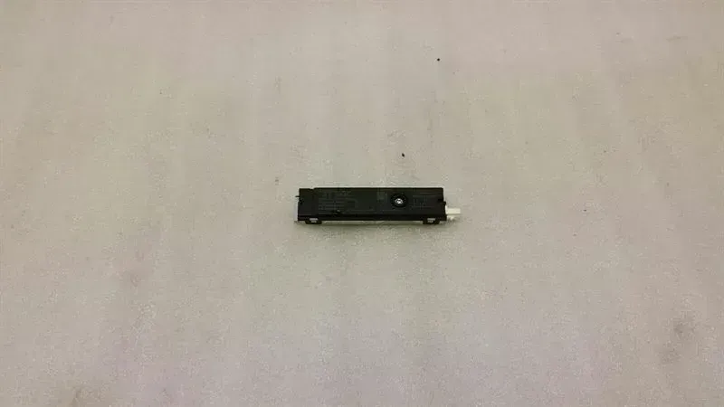 Mercedes A Class W176 Aerial / Antenna A2229055804 Antenna