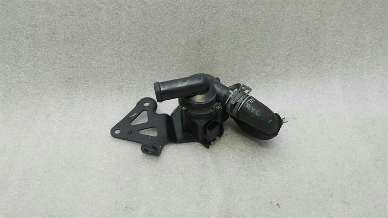 Audi RS6 4G RS7 Additional Cooling Pump 079965561 Coolant Pump Pump 4.0 TFSI