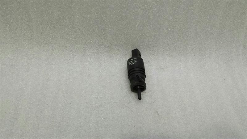 BMW Z4 E85 E86 E46 E39 Washer Fluid Pump 8362154 Washer Water Pump