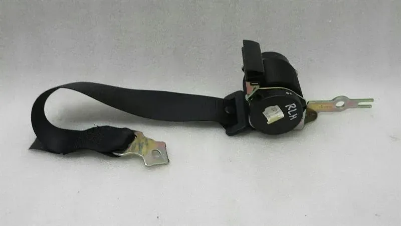 BMW 3 Series unknown rear seat belt 8202591 seat belt belt rear-