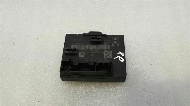 Audi A3 8V facelift RRH door module 5Q0959595E door control unit rear right
