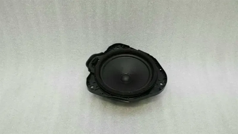 Audi S3 8V Speakers 8V0035411D Loudspeakers