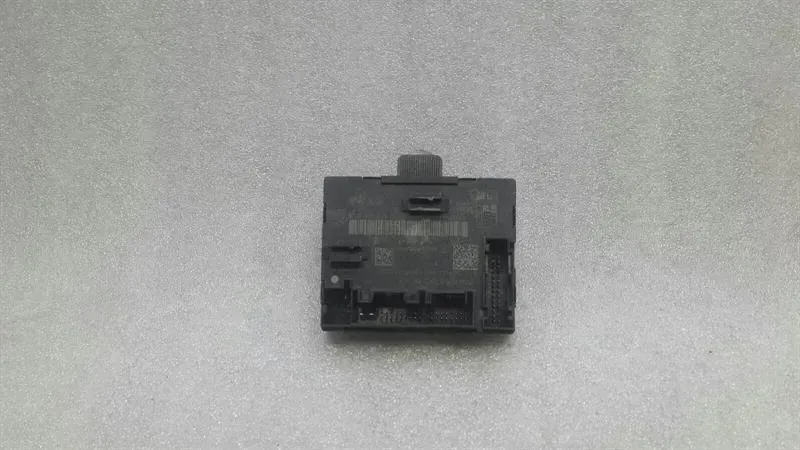 Audi S3 8V Front Right Door Module 5Q0959593D Door Control Unit Front Right