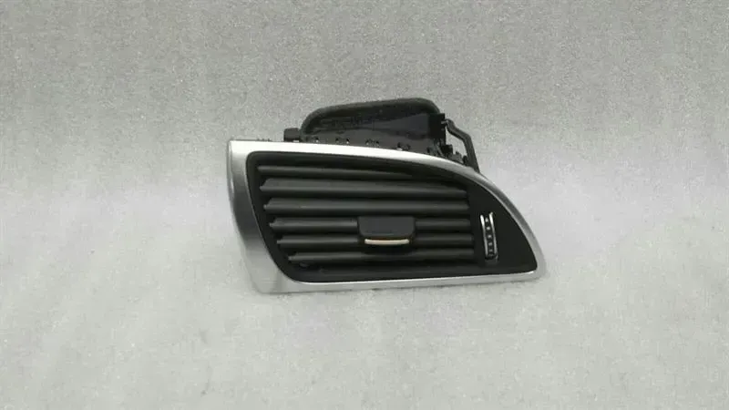 Audi RS6 4G RHD Left Air Vent 4G2820901 Right Hand Drive