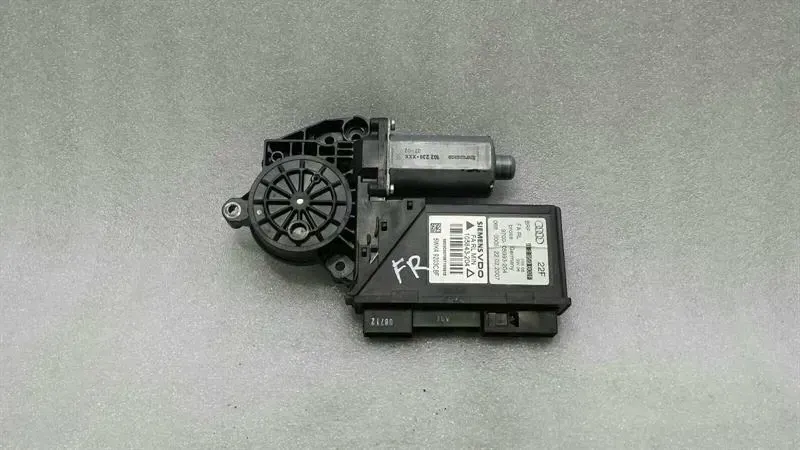 Audi RS4 8E B7 A4 RHD front right door window engine 8E2959802F right handlebar