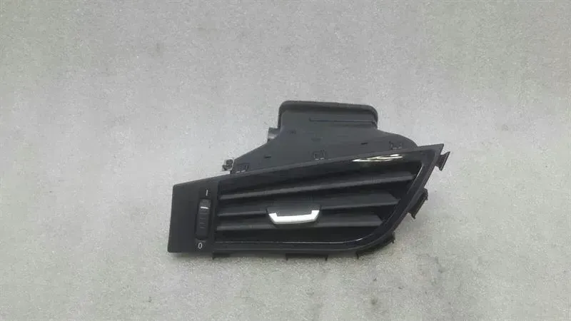 BMW Z4 E89 RHD Right Air Vent 9287068 Right Hand Drive