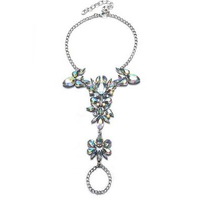 Rhinestone Rabits and Flowers Design Women Fashion Anklet - Luminous White