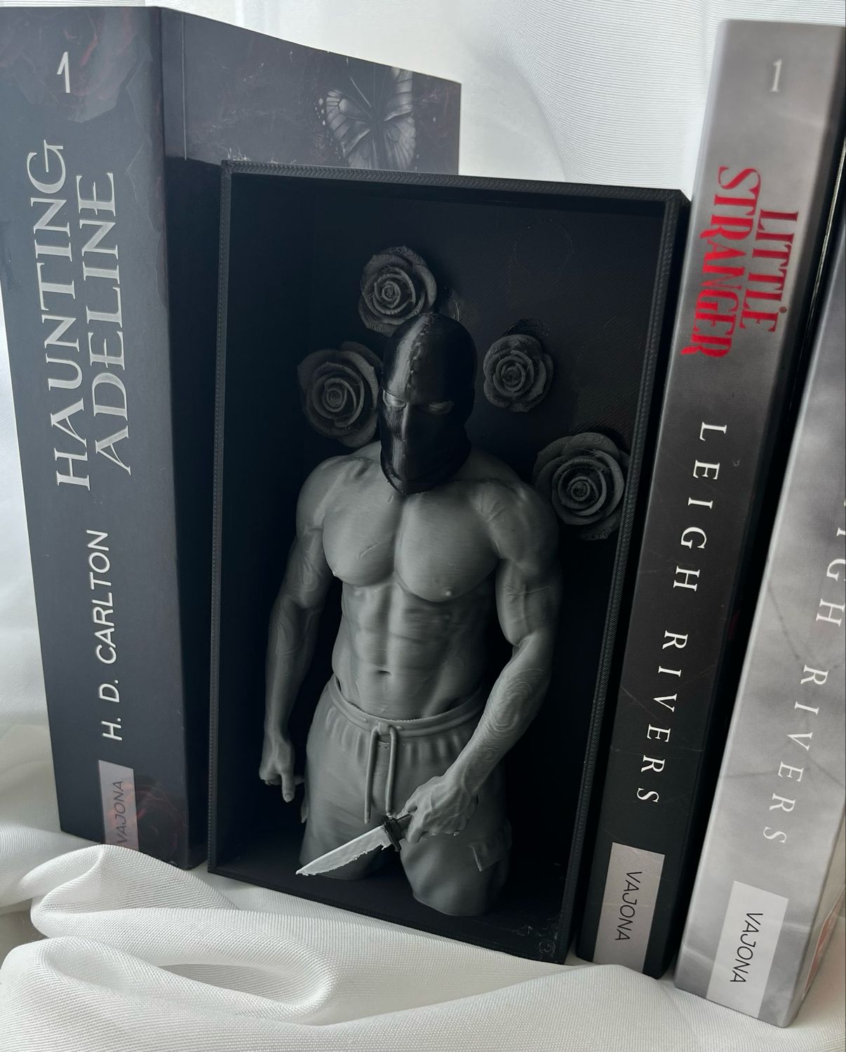 Dark Romance Booknook