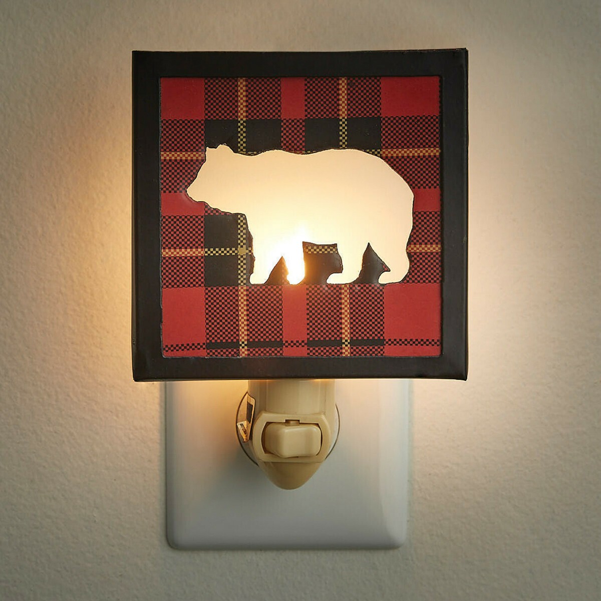 Sportsman Plaid Bear Night Light