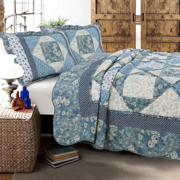 Ashlyn - Set, Size: Queen(88&quot;x92&quot;) &amp; 2 Shams(20&quot;x26&quot;)