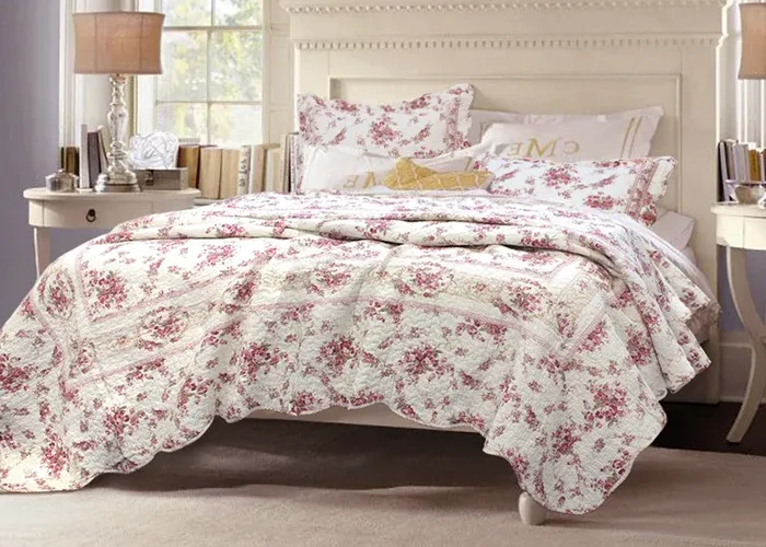 Brittney - Set, Size: Queen(88&quot;x92&quot;) &amp; 2 Shams(20&quot;x26&quot;)