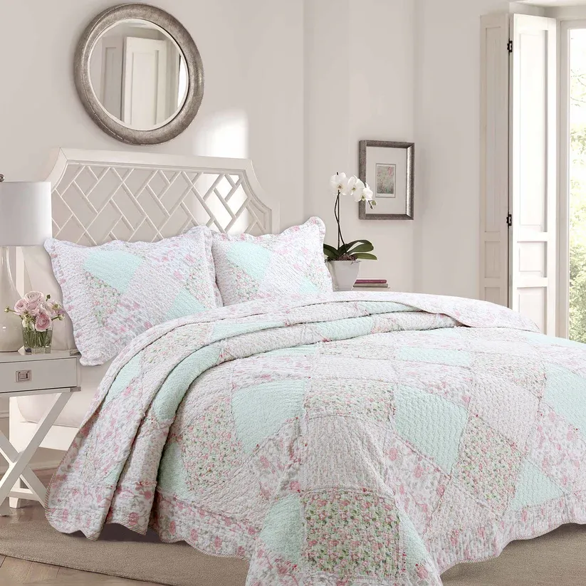 Maggie - Set, Size: Queen(88&quot;x92&quot;) &amp; 2 Shams(20&quot;x26&quot;)