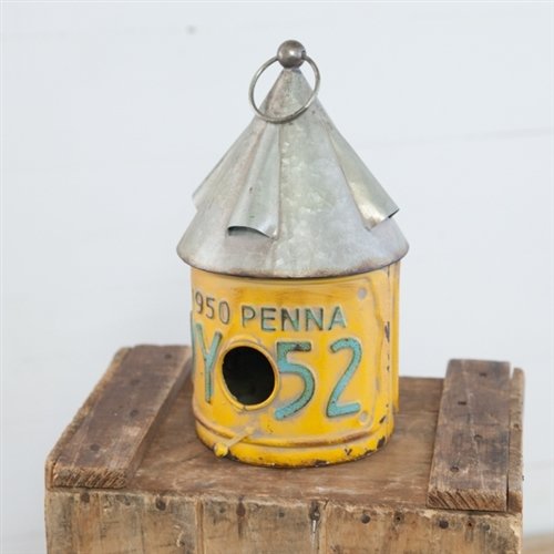 Liscense Plate Birdhouse
