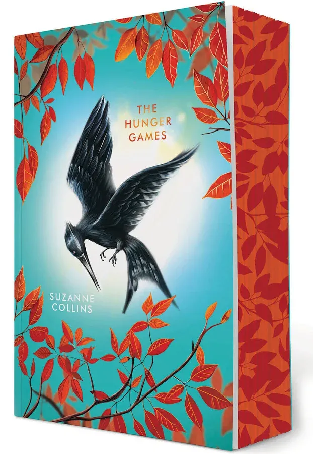 The Hunger Games: Deluxe Edition (Paperback)