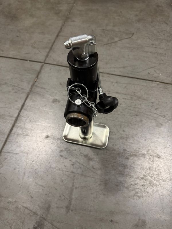 Top Wind Jack 10" Lift 5000LB Tube Mt. Jack