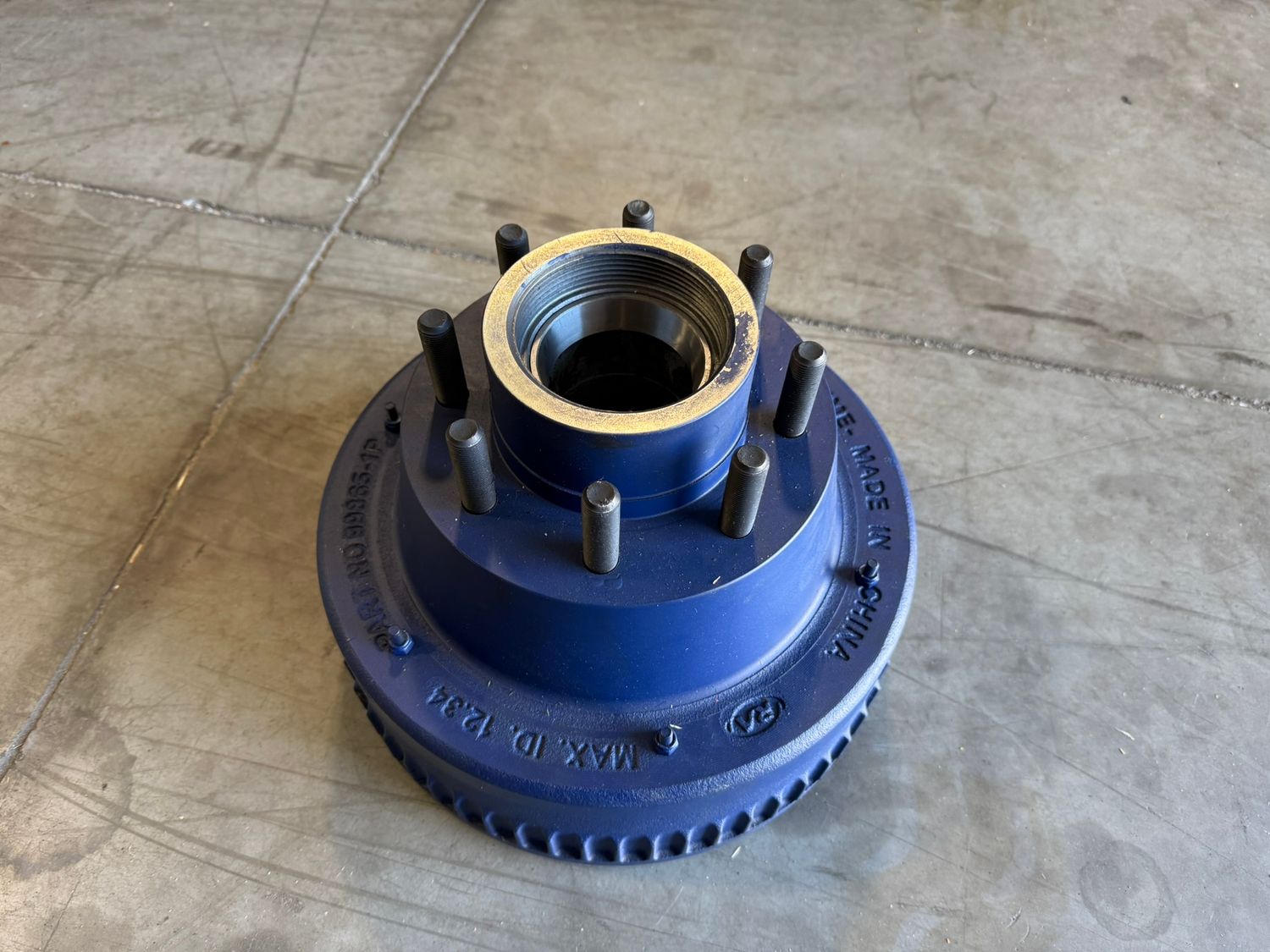 ROCKWELL AMERICAN BLUE HUB/DRUM, 10K CAPACITY PER PAIR, ARMATURE PLATE,99 SPINDLE, OIL BATH LUBE, 8 ON 6.5 BOLT PATTERN, 5/8 STUD, 4.88 PILOT ONE