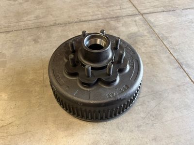8K WIDE HUB/ DRUM WITH 5/8" STUD , GREASE