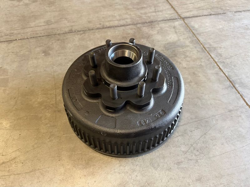 8K WIDE HUB/ DRUM WITH 5/8" STUD , GREASE