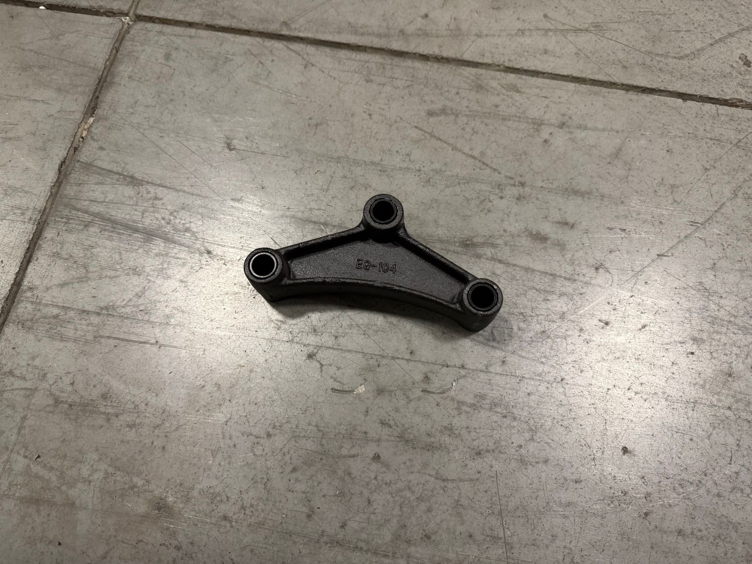 Equalizer 5 3/4", 9/16" Center Hole. Fits 1-3/4" wide, double-eye leaf springs with 9/16" spring eyes