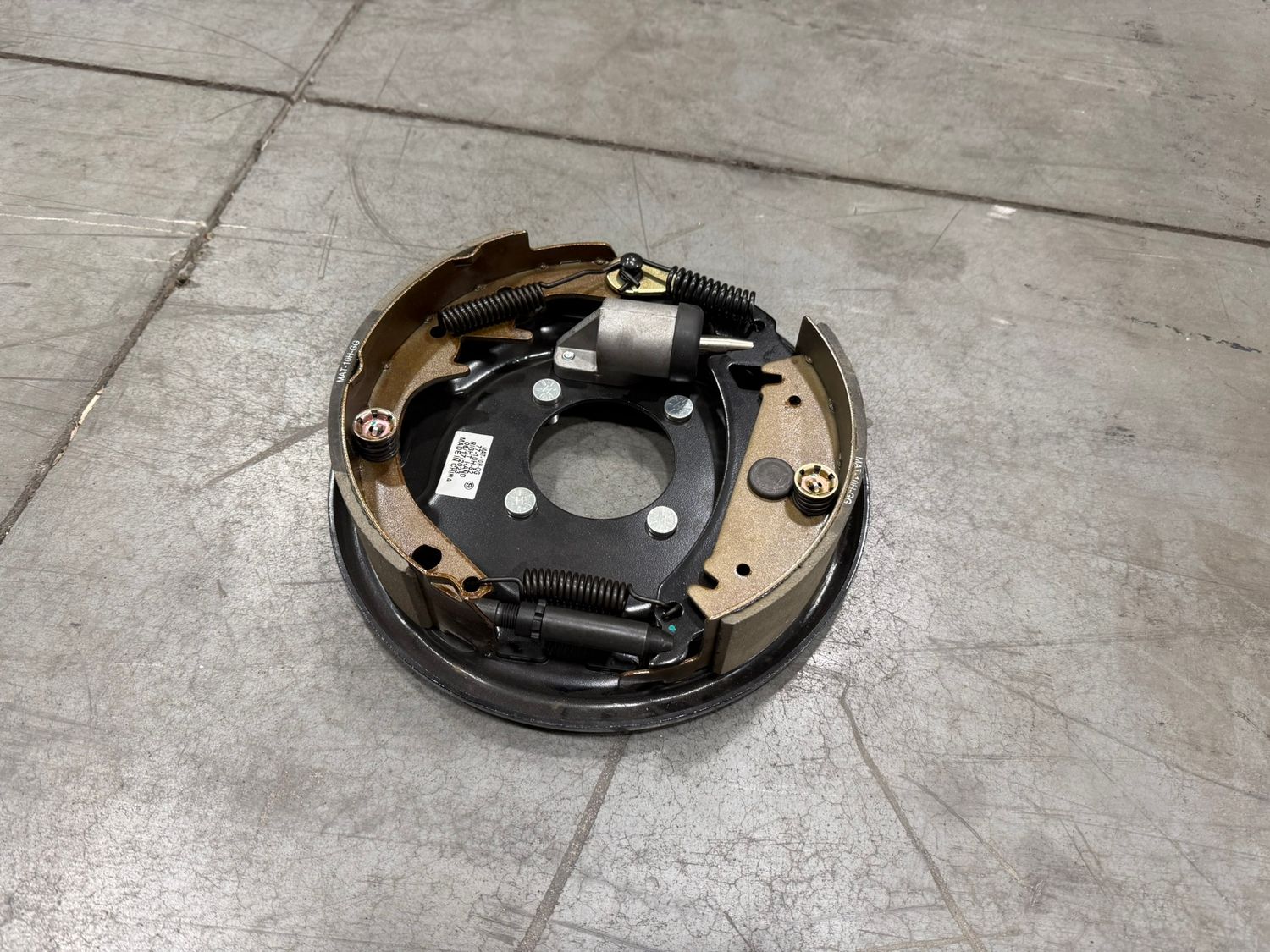 10" X 2-1/4" HYDRAULIC FREE BACKING RH BRAKE ASSEMBLY
