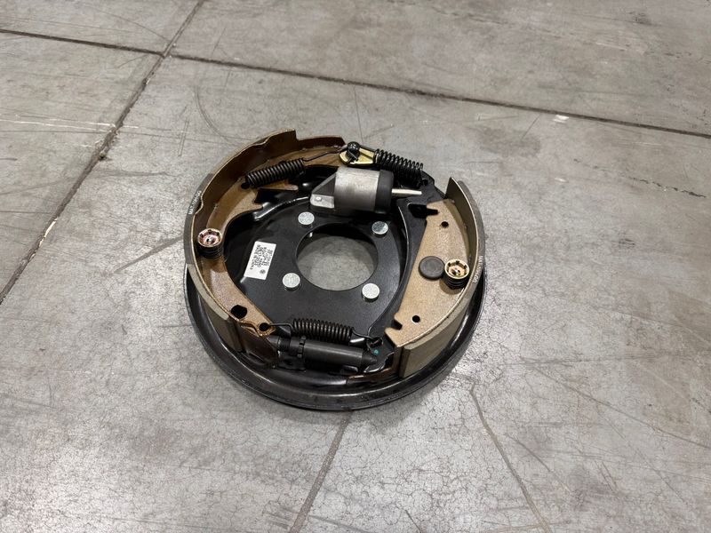 10" X 2-1/4" HYDRAULIC FREE BACKING RH BRAKE ASSEMBLY
