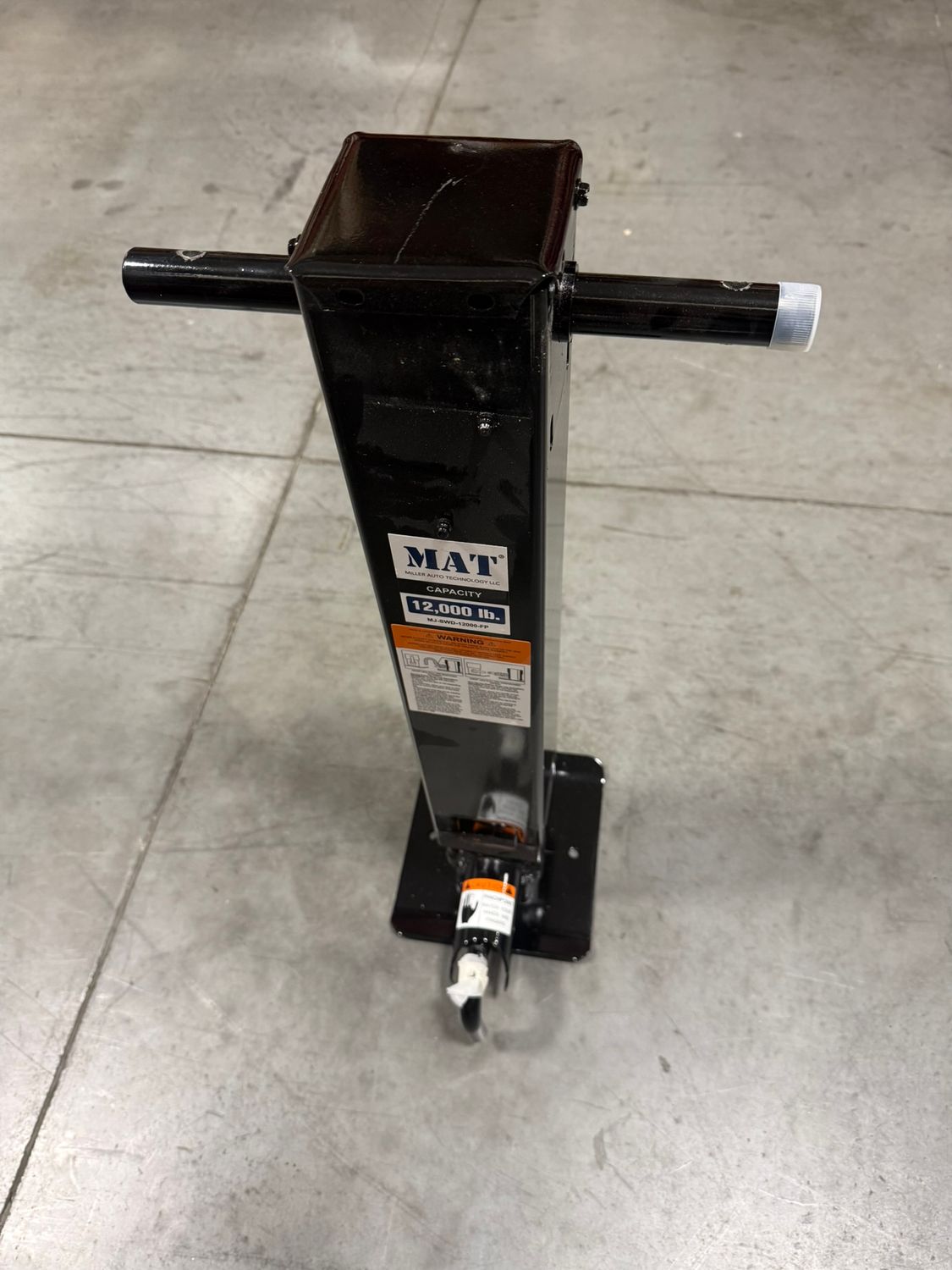 12K JACK FRONT POLE SPRING RELEASE