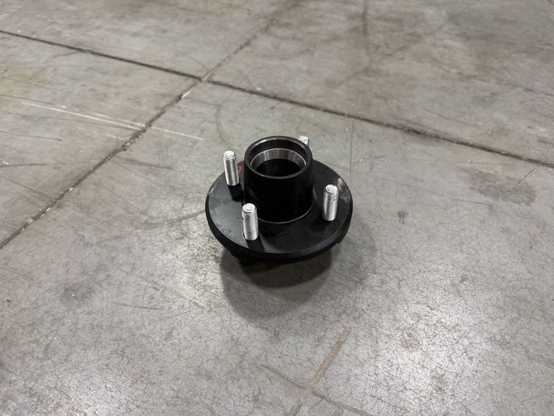 2K 4 ON 4" IDLER HUB
