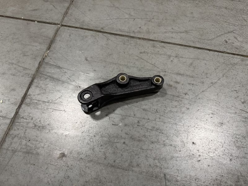 Equalizer for 1-3/4" Wide Double-Eye Springs - 6-3/4" Long - 9/16" Center Hole