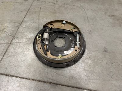 12 1/4 X 3 3/8 LH HYDRAULIC BRAKE, 10K GD AXLES, 7 HOLE, DUST SHIELD