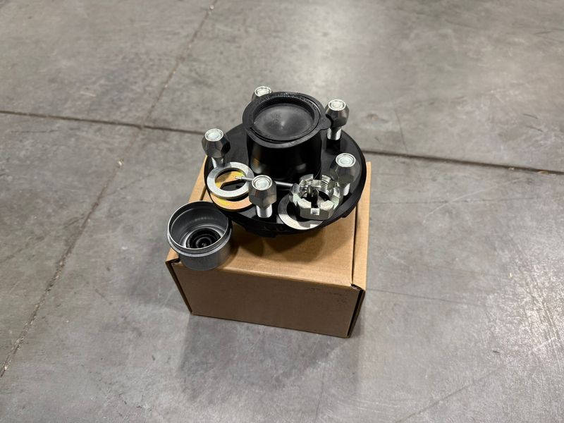3.5K IDLER HUB KIT 5 ON 4.5"