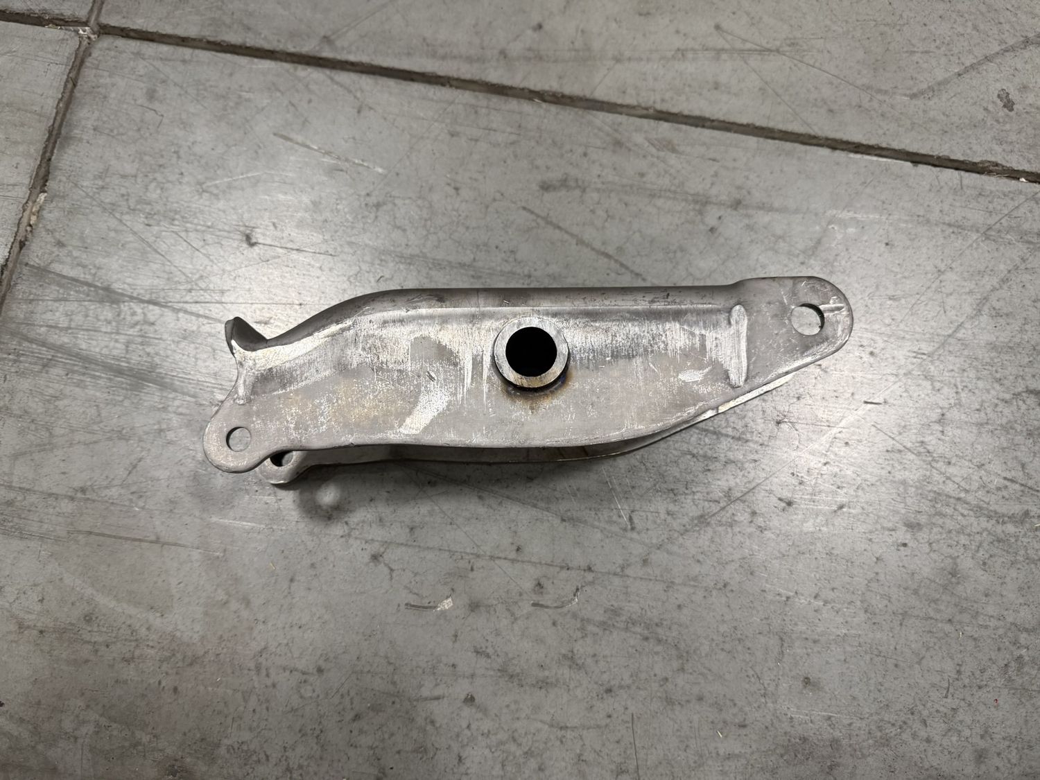 EQUALIZER, 2" SLIPPER SPRING, SWAN-SHAPED