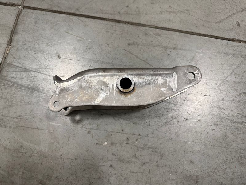 EQUALIZER, 2" SLIPPER SPRING, SWAN-SHAPED