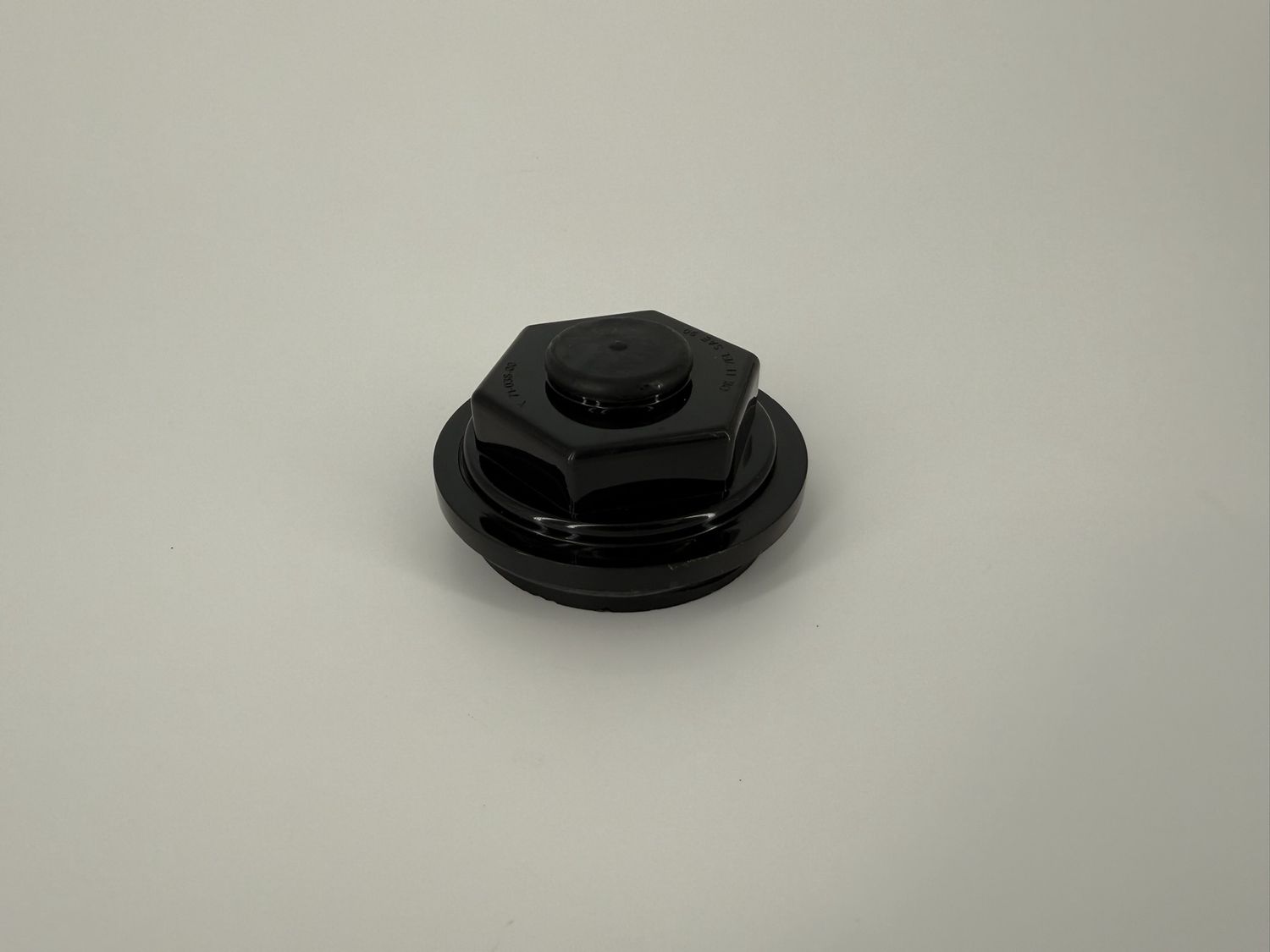 8K GREASE CAP