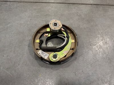 ELECTRIC BRAKE LH 7" X 1 1/4", MANUAL ADJUST, 4 BOLT MOUNT, FOR 2K AXLES