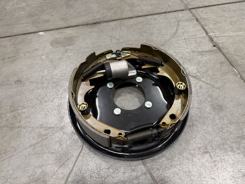 10"X2 1/4" RH HYDRAULIC BRAKE, UNI-SERVO, E-COAT, 3.5K AXLES