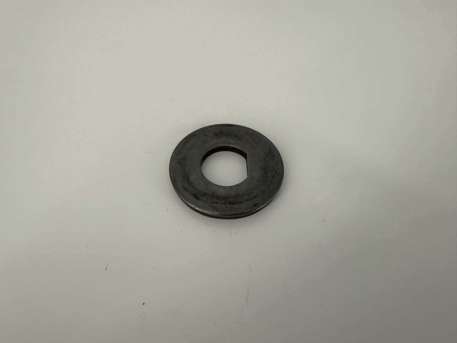 D TANG WASHER FOR HD 10-16K DEXTER AXLES, 1 3/4" ID