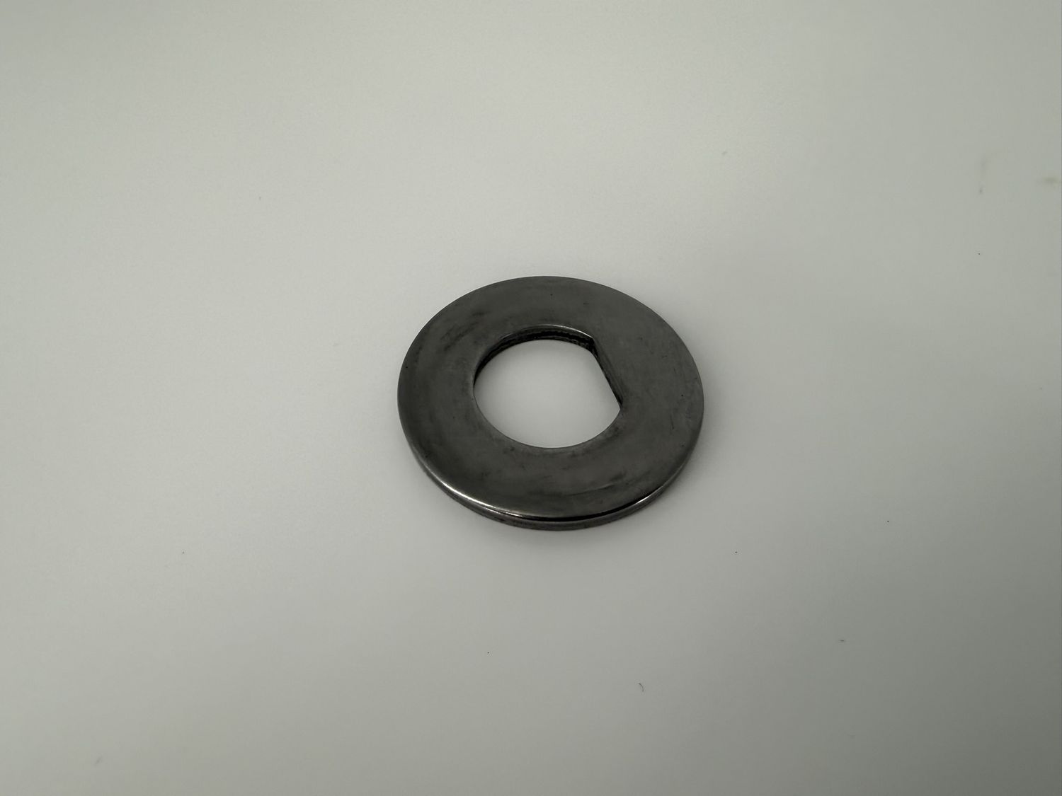 SPINDLE "D" WASHER 1-5/8" OD X 3/32" THICK 13/16" ID