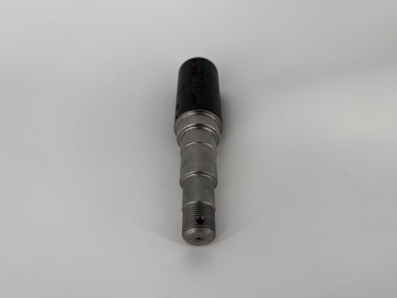 3.5K #84 SPINDLE 2" X 4" BUTT, 8.5" OAL, L68149 INNER, L44649 OUTER, 171255TB SEAL