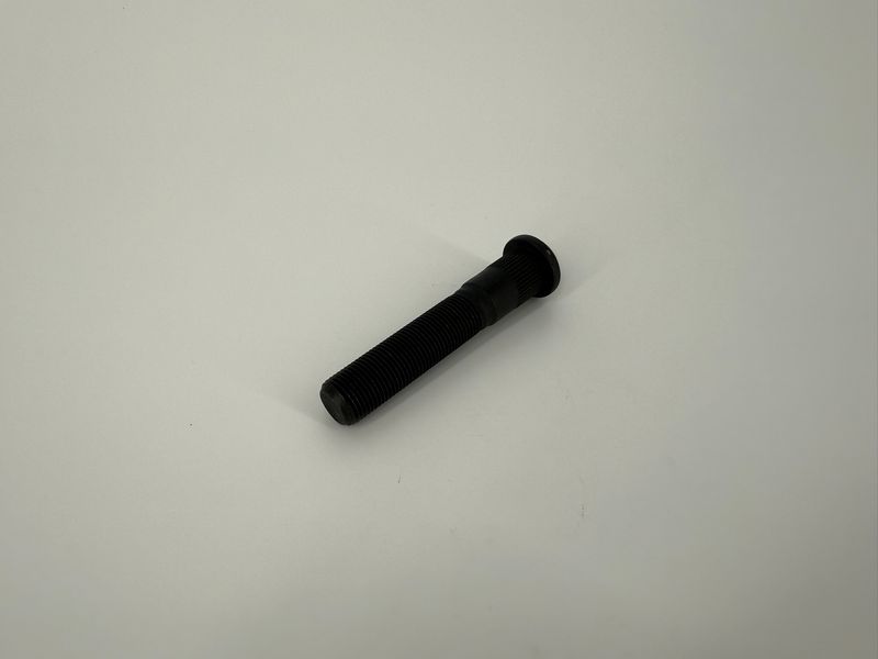 WHEEL STUD 5/8"-18 X 3.16" LONG .68" KNURL