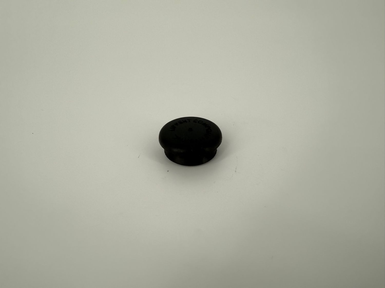DEXTER OIL CAP PLUG OLD STYLE