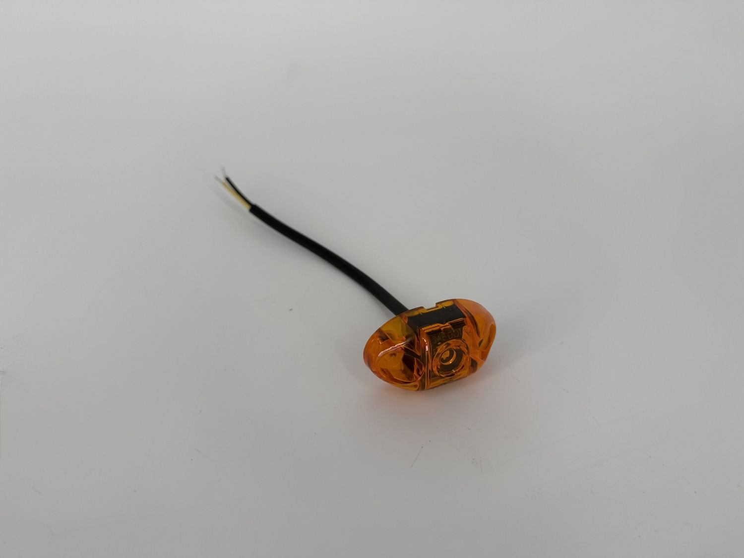 2" OVAL AMBER SIDEMAKER AMBER LENS