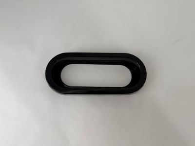 6" OVAL GROMMET (TECHNIQ)