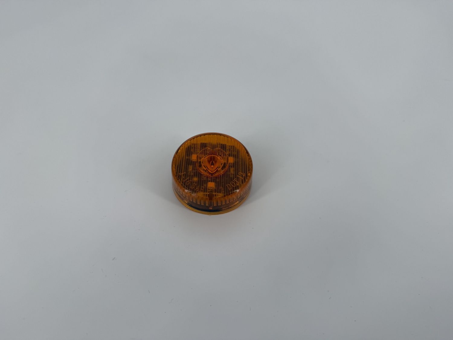 2" ROUND AMBER 4-LED PC CL/MK LAMP